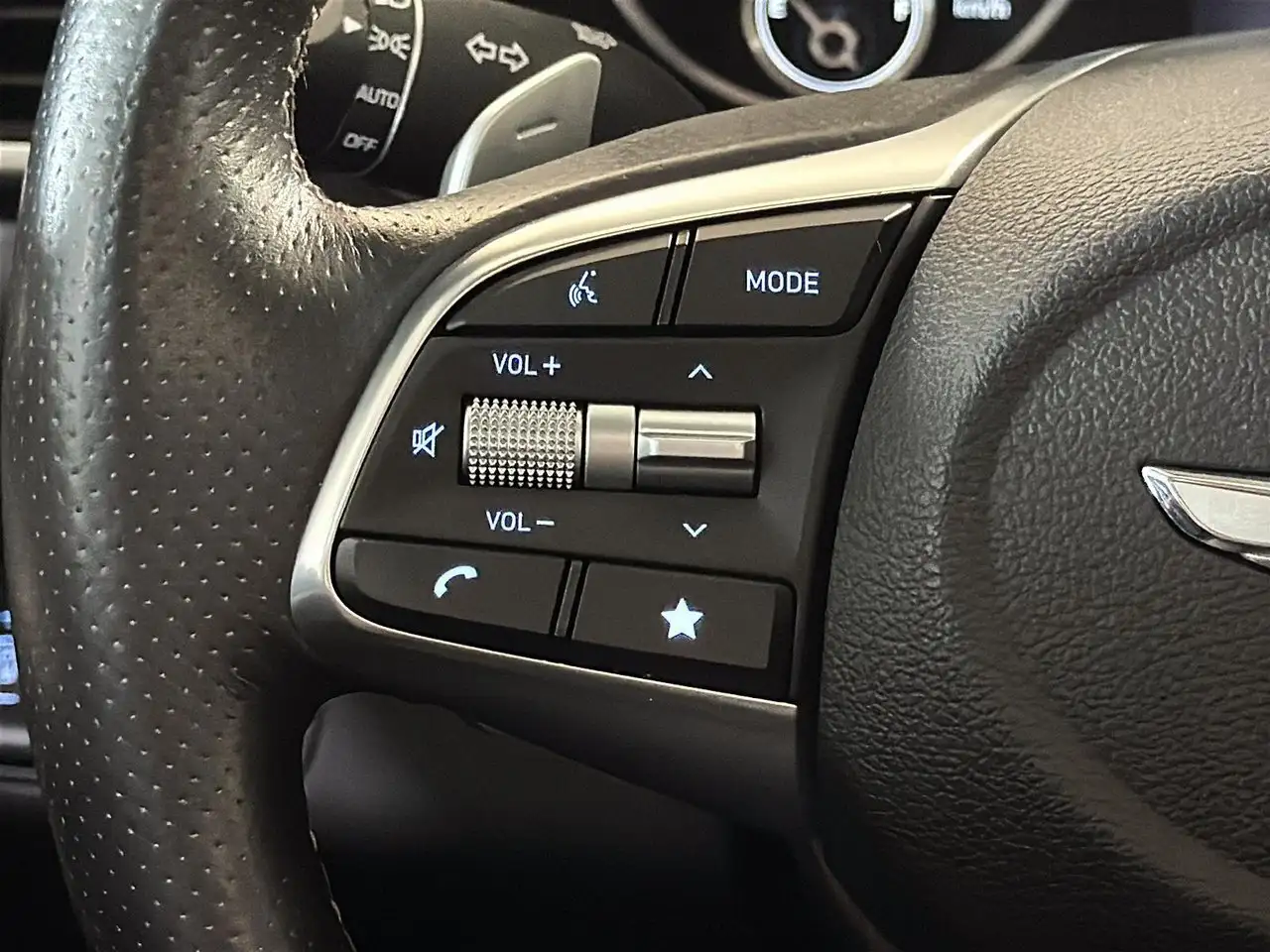 Genesis G70 снимка Genesis G70