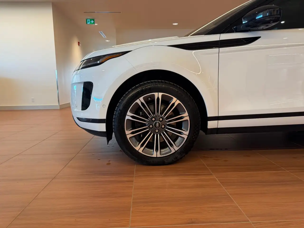 Land Rover Range Rover Evoque снимка Land Rover Range Rover Evoque