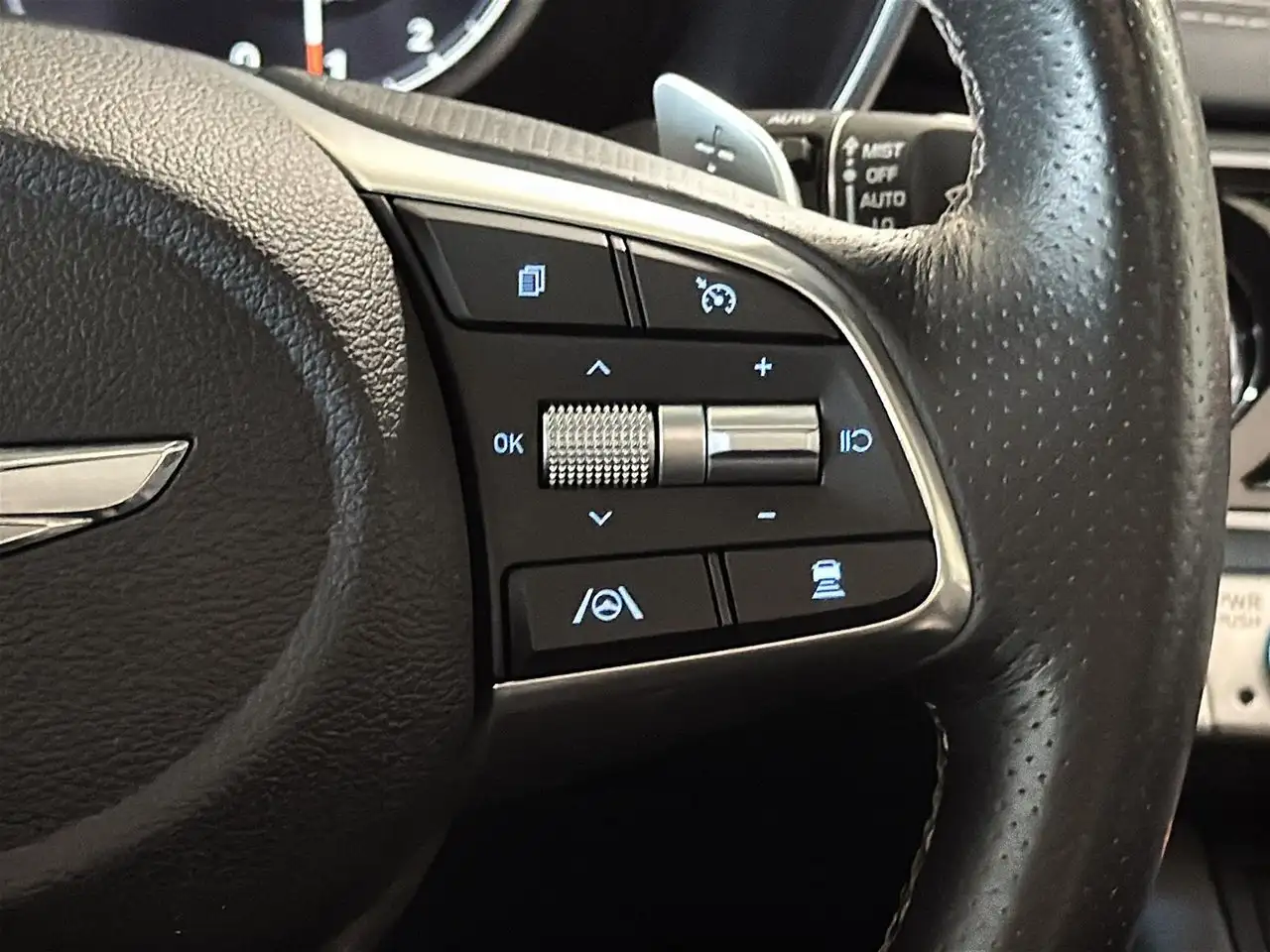 Genesis G70 снимка Genesis G70