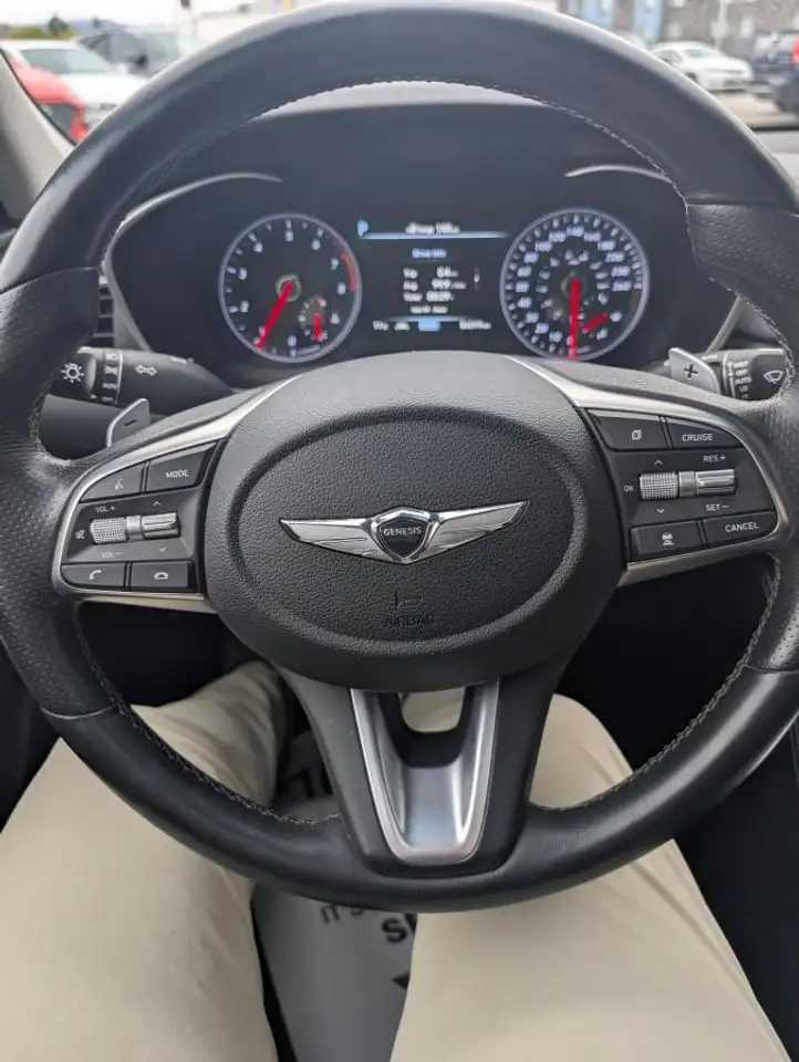 Genesis G70 снимка Genesis G70