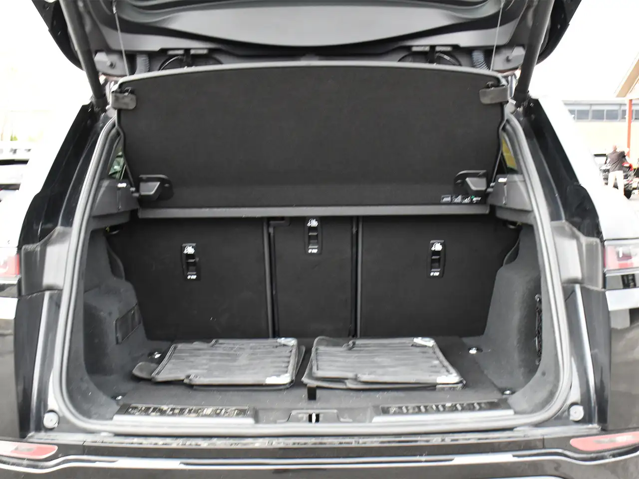 Land Rover Range Rover Evoque photo Land Rover Range Rover Evoque