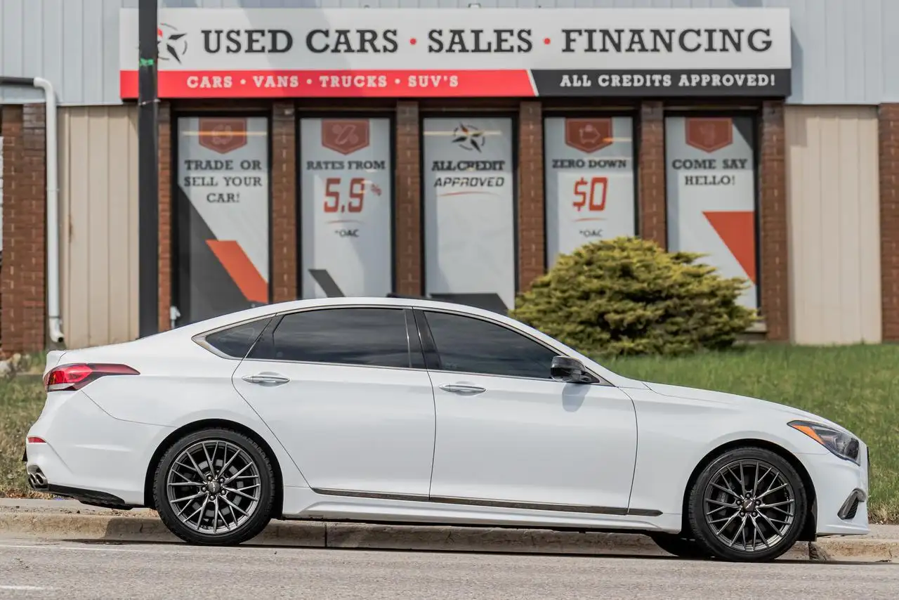 2020 Genesis G80