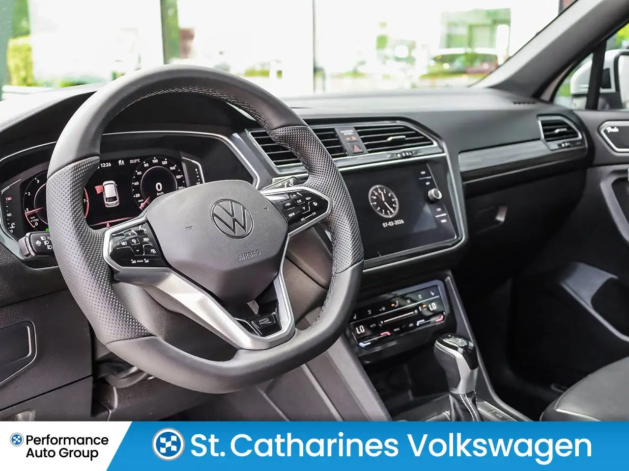 Volkswagen Tiguan photo Volkswagen Tiguan