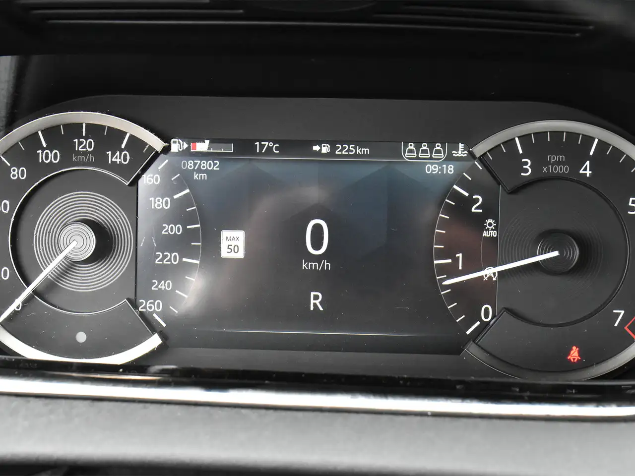 Land Rover Range Rover Evoque photo Land Rover Range Rover Evoque