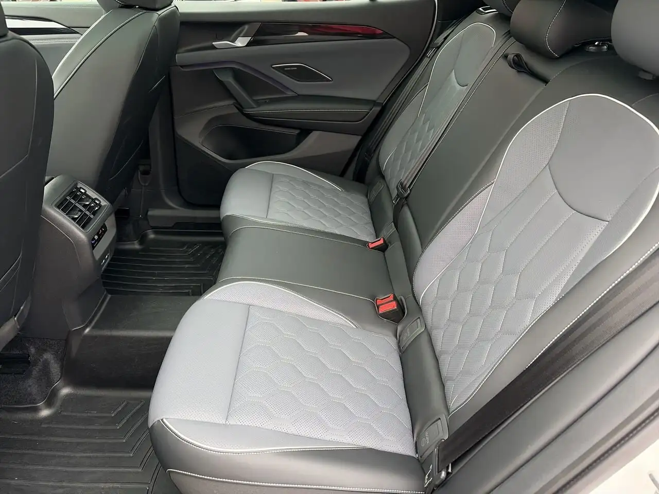 Volkswagen Tiguan fotografie Volkswagen Tiguan