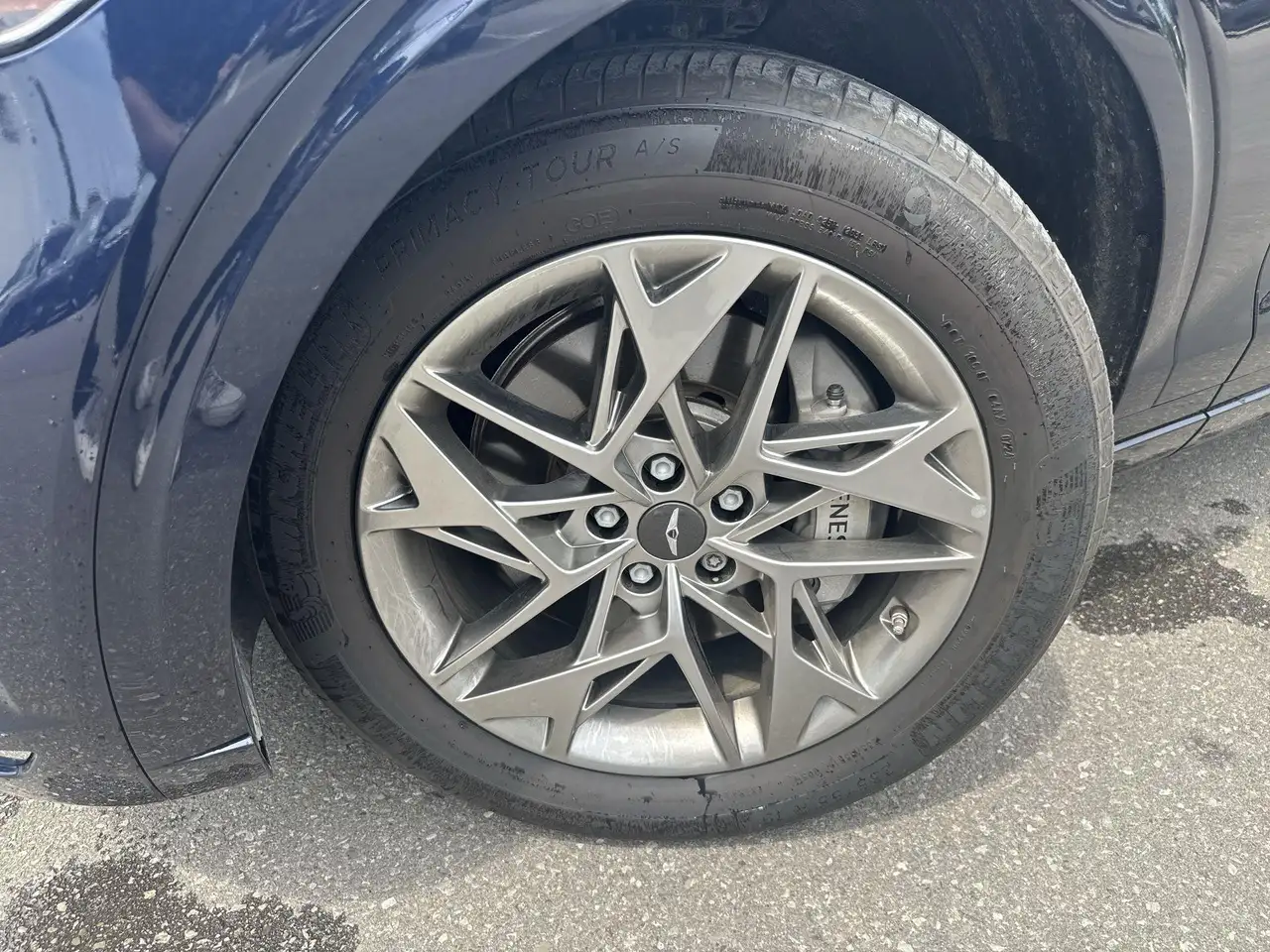 2025 Genesis GV70