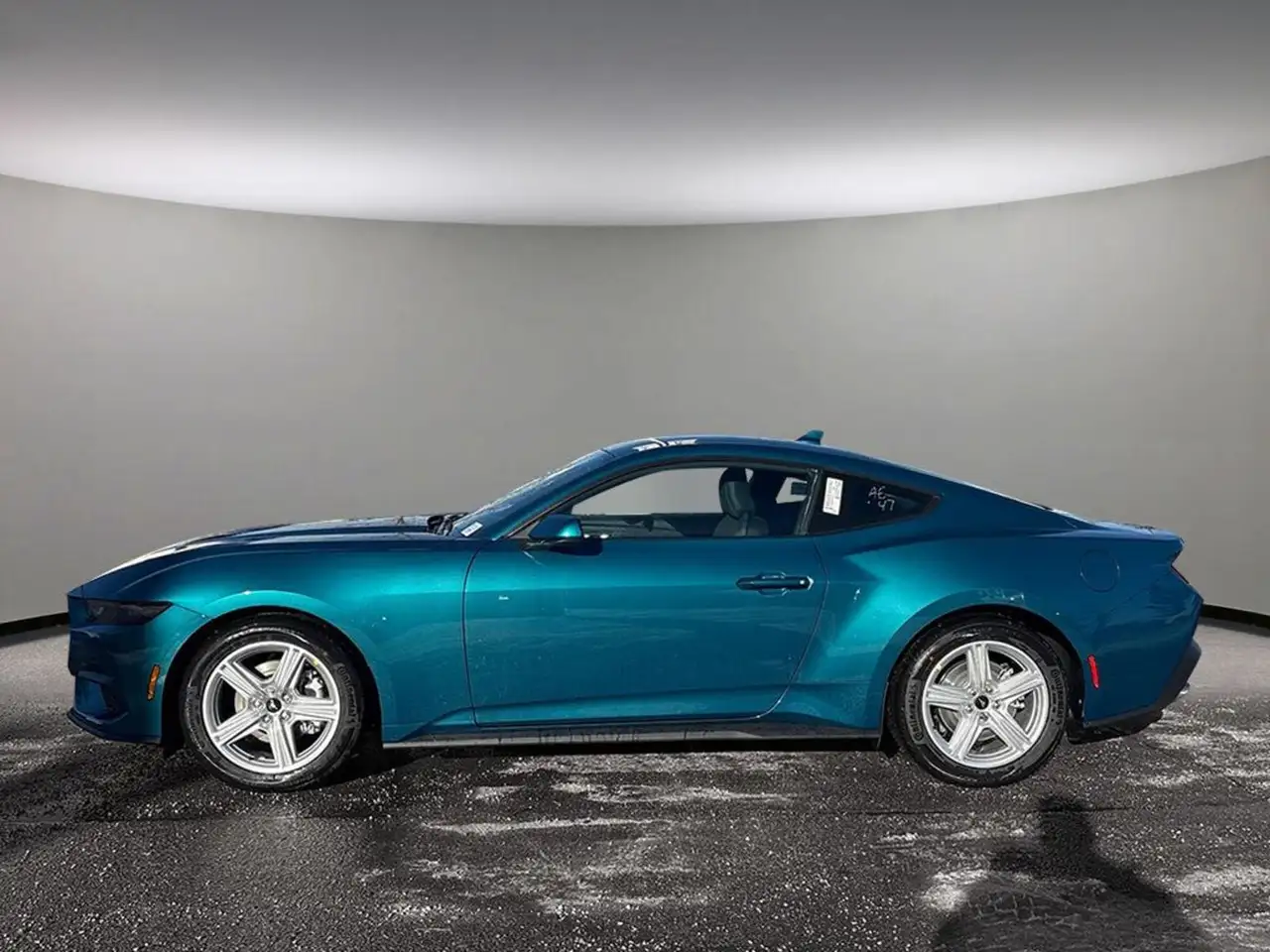 Ford Mustang снимка Ford Mustang
