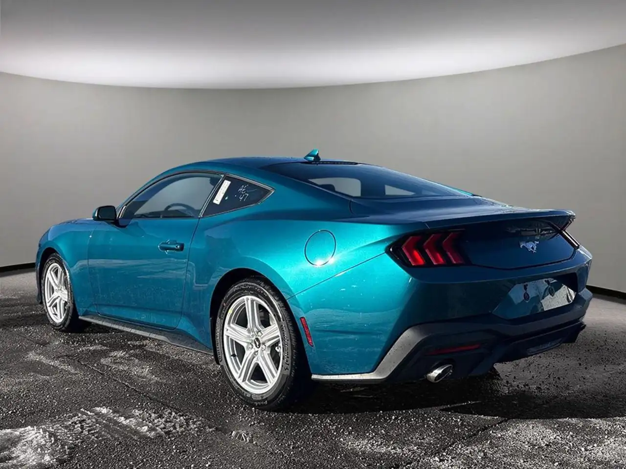 Ford Mustang снимка Ford Mustang