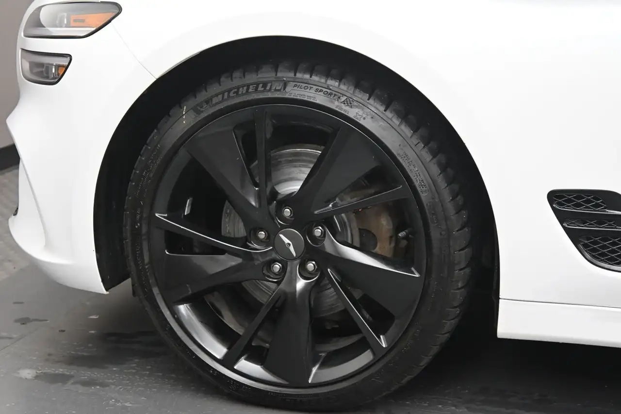Genesis G70 снимка Genesis G70