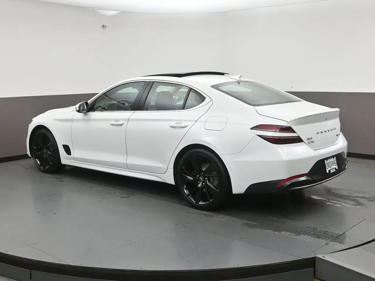 Genesis G70 снимка Genesis G70