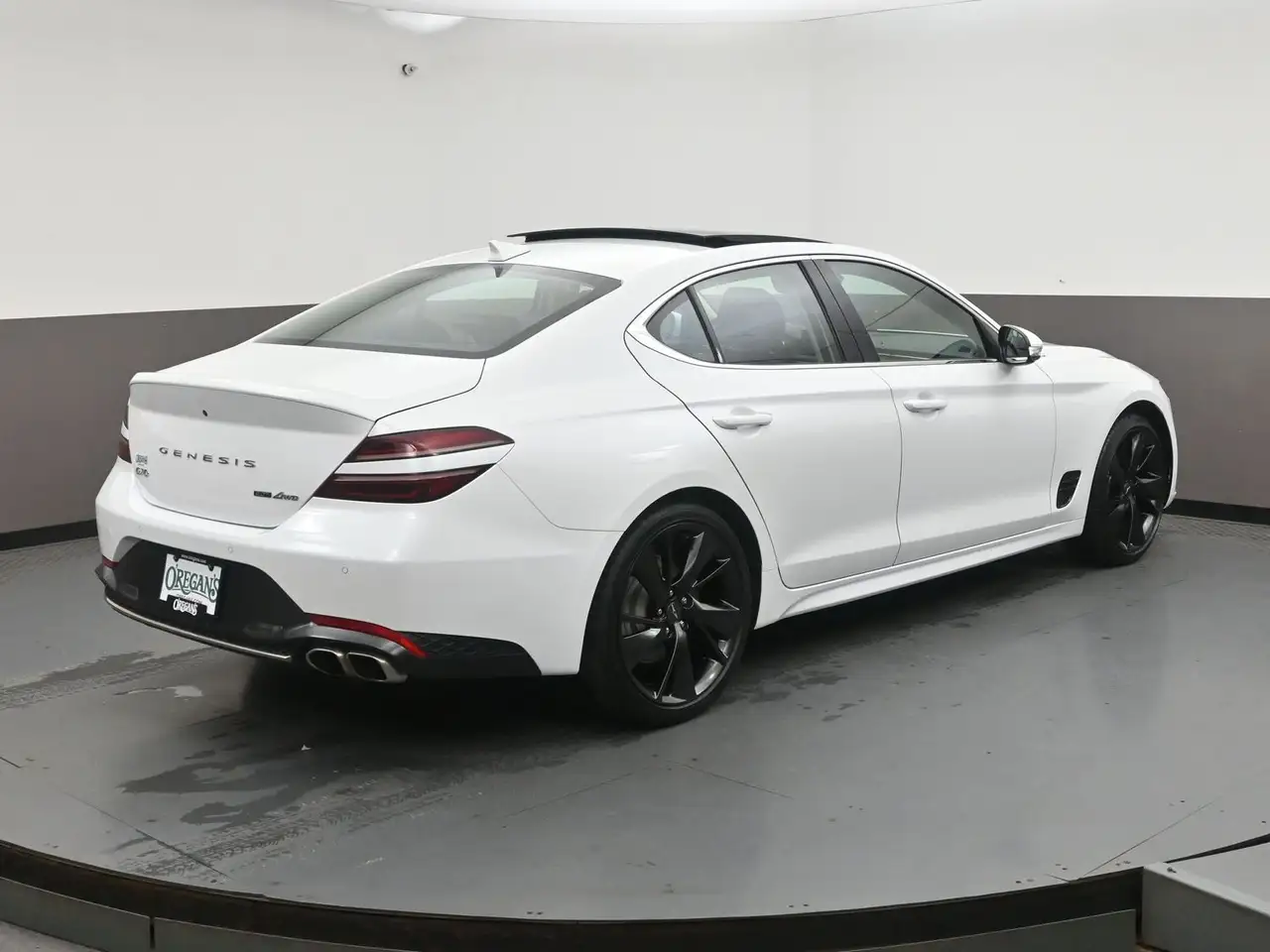 Genesis G70 снимка Genesis G70