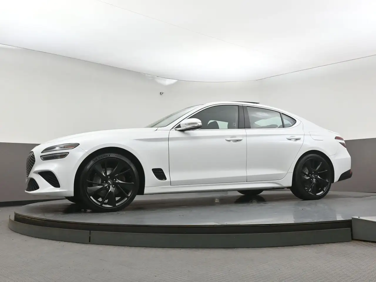 Genesis G70 снимка Genesis G70