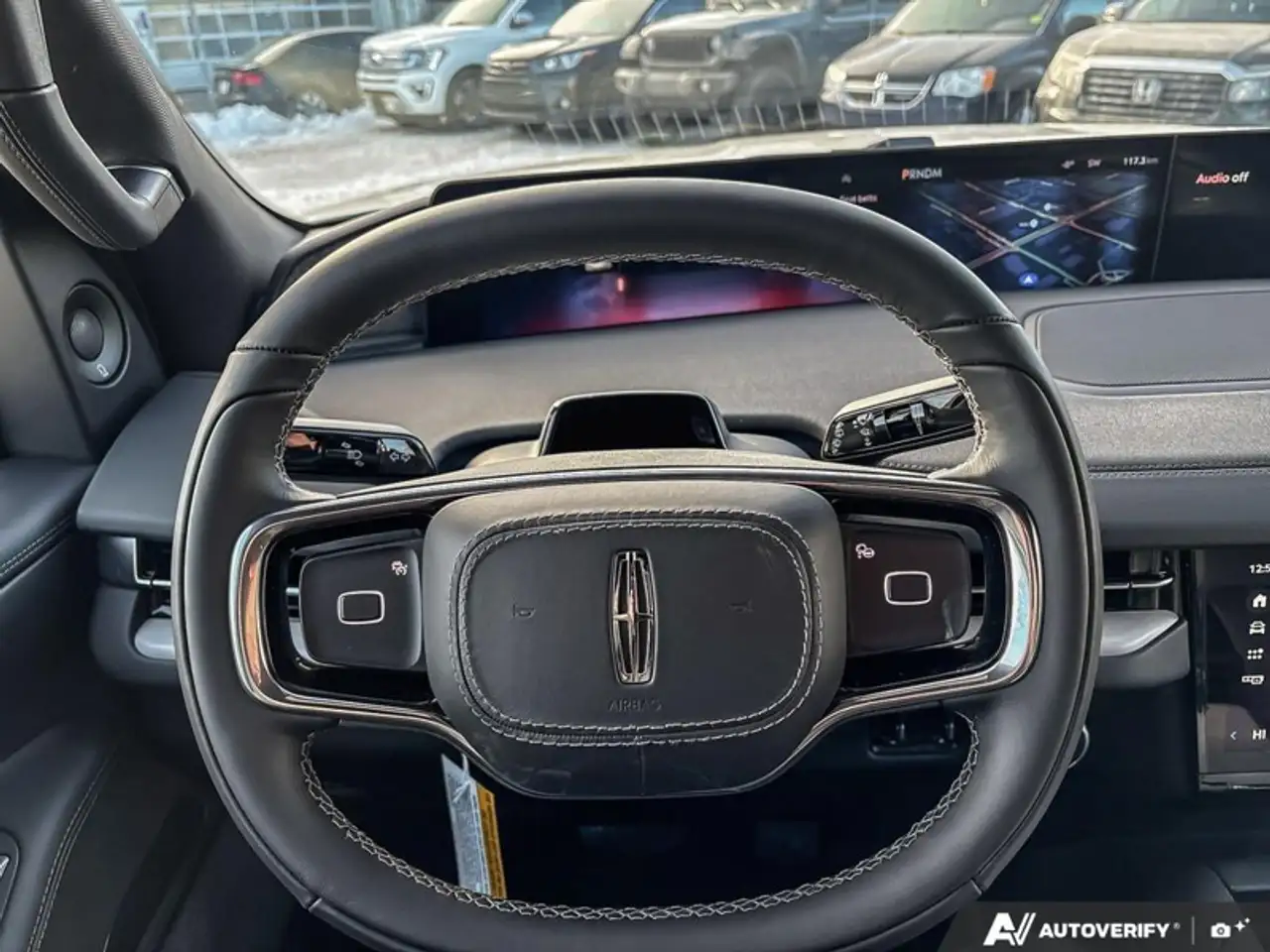 Lincoln Navigator снимка Lincoln Navigator