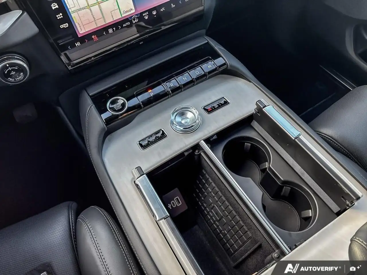 Lincoln Navigator снимка Lincoln Navigator