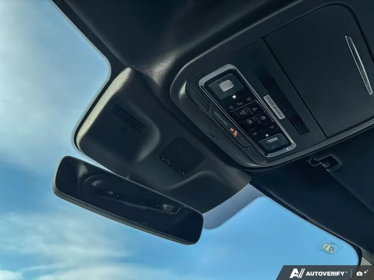 Lincoln Navigator снимка Lincoln Navigator