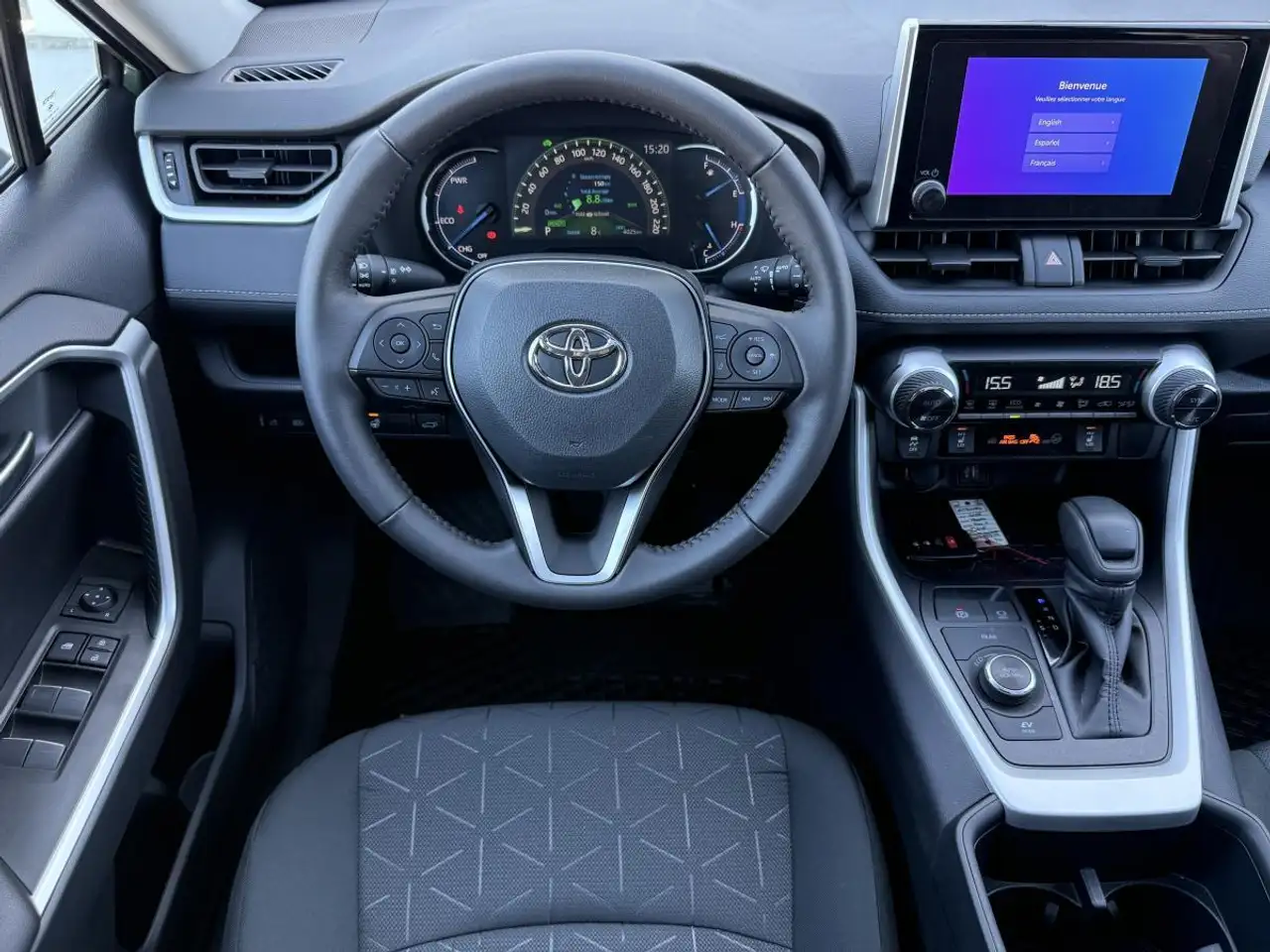 Toyota RAV 4 снимка Toyota RAV 4