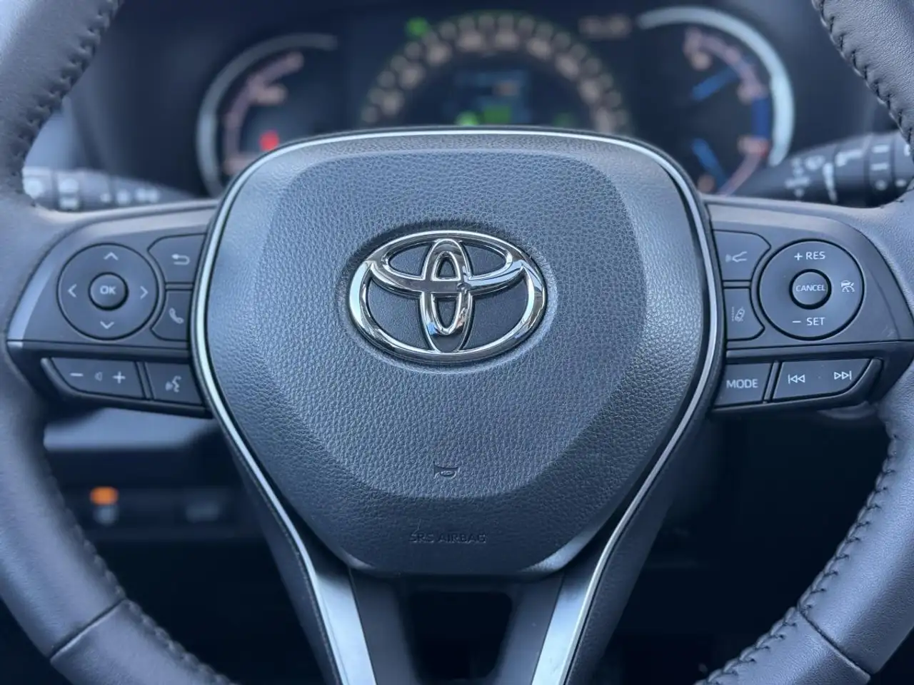 Toyota RAV 4 снимка Toyota RAV 4