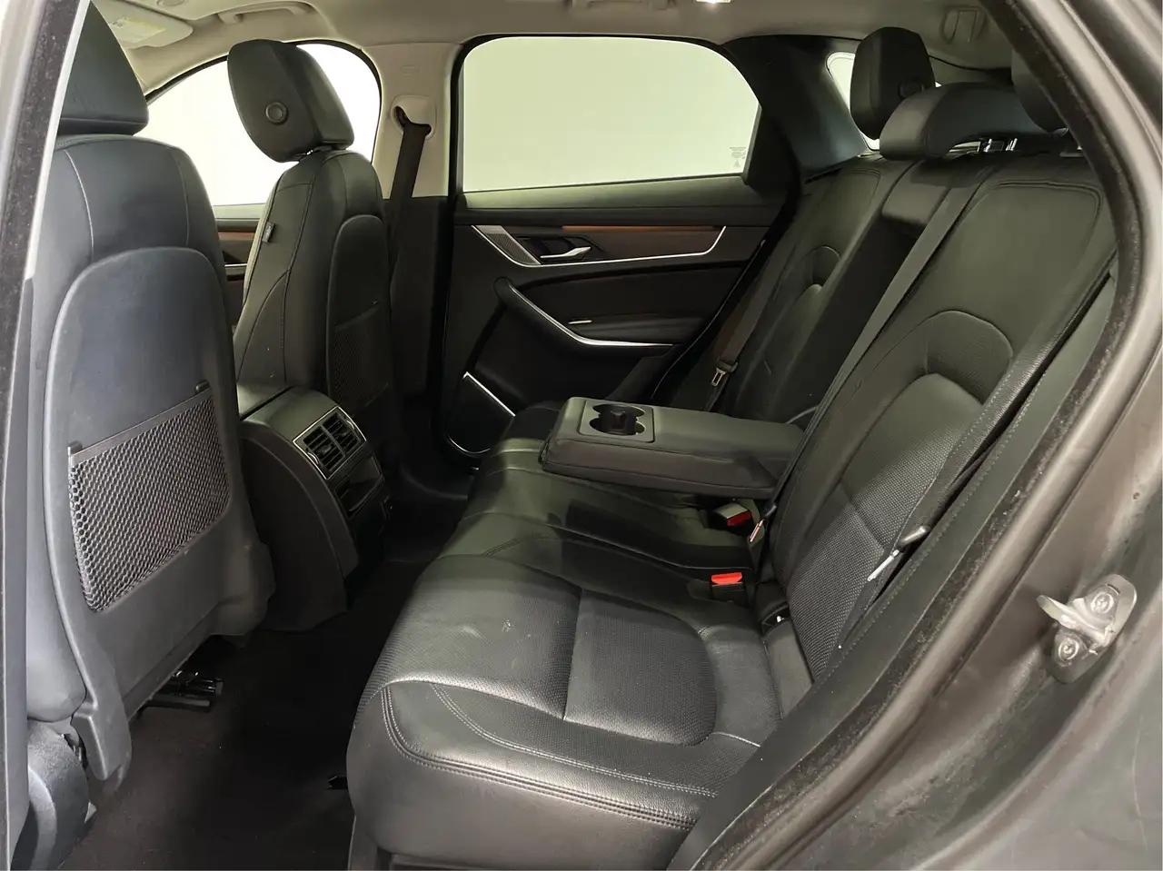 Jaguar F-Pace fotografie Jaguar F-Pace