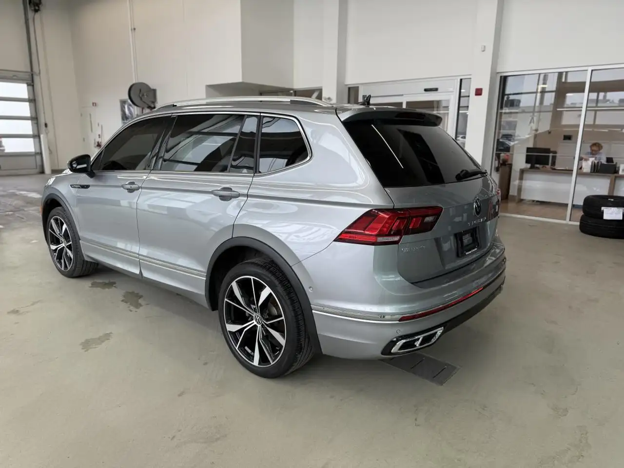 Volkswagen Tiguan снимка Volkswagen Tiguan