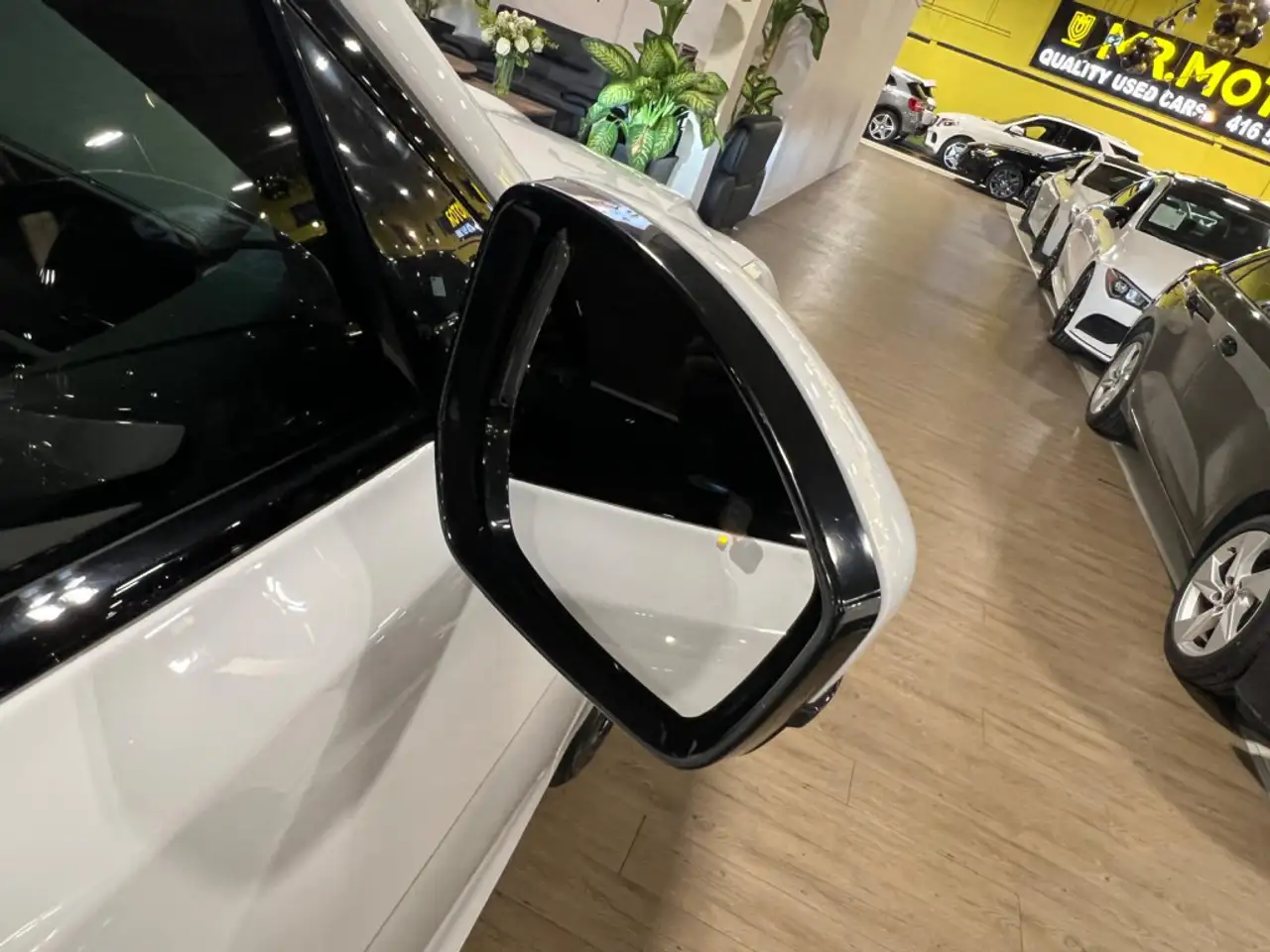 Jaguar F-Pace photo Jaguar F-Pace