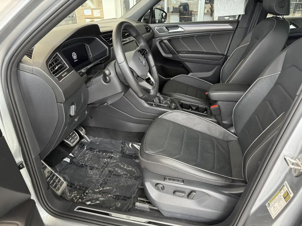 Volkswagen Tiguan снимка Volkswagen Tiguan