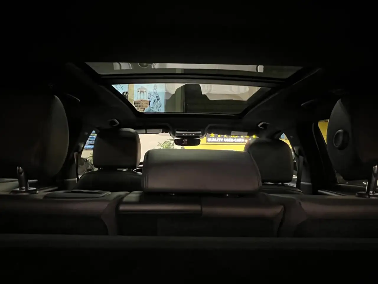 Jaguar F-Pace photo Jaguar F-Pace