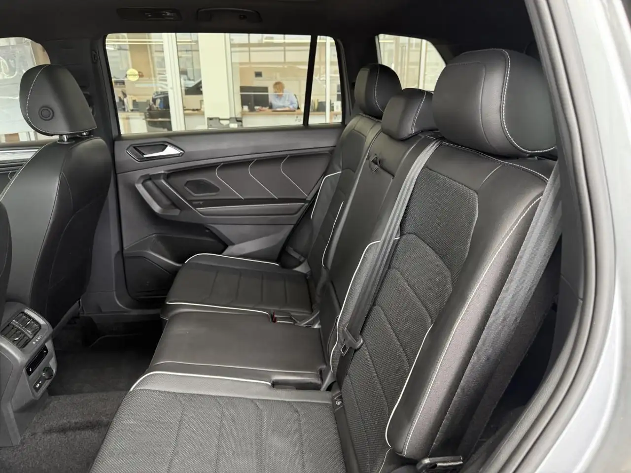 Volkswagen Tiguan снимка Volkswagen Tiguan