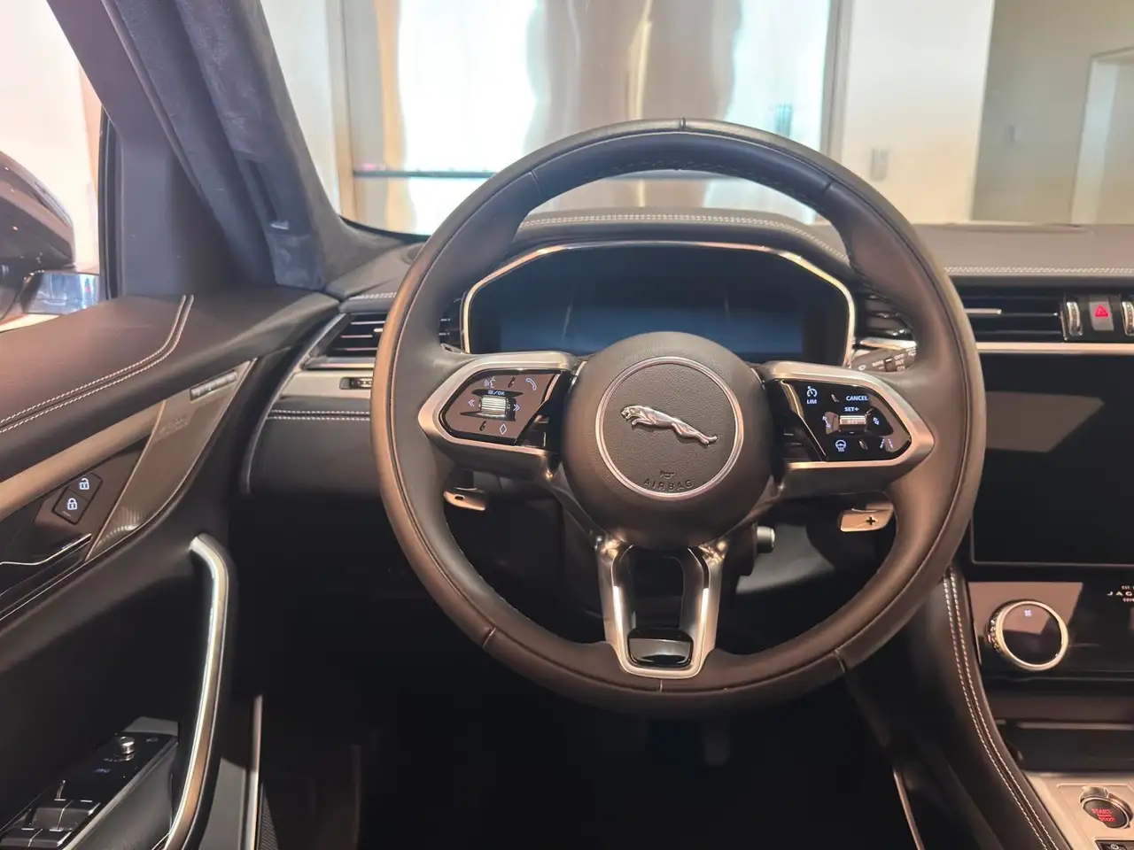 Jaguar F-Pace fotografie Jaguar F-Pace