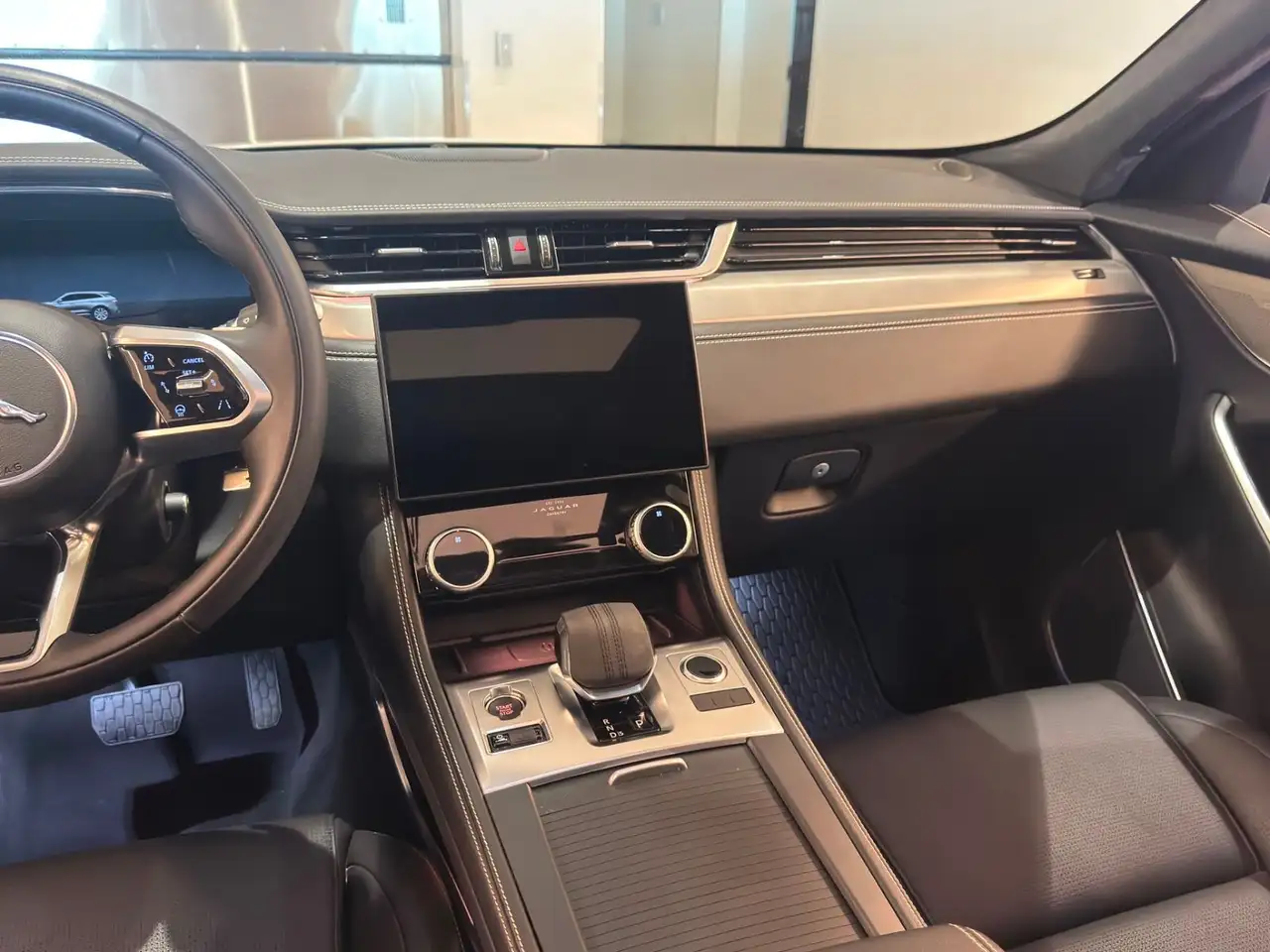Jaguar F-Pace fotografie Jaguar F-Pace