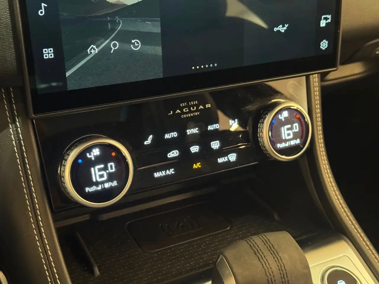 Jaguar F-Pace fotografie Jaguar F-Pace