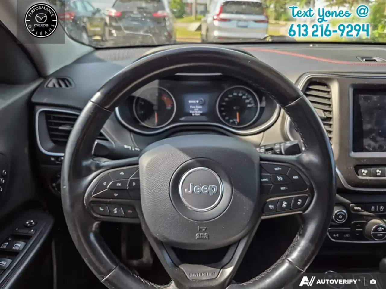 Jeep Cherokee photo Jeep Cherokee
