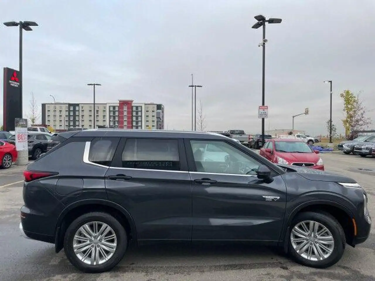 Mitsubishi Outlander снимка Mitsubishi Outlander