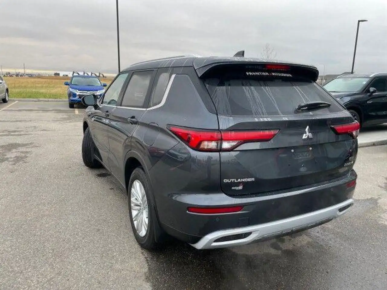 Mitsubishi Outlander снимка Mitsubishi Outlander