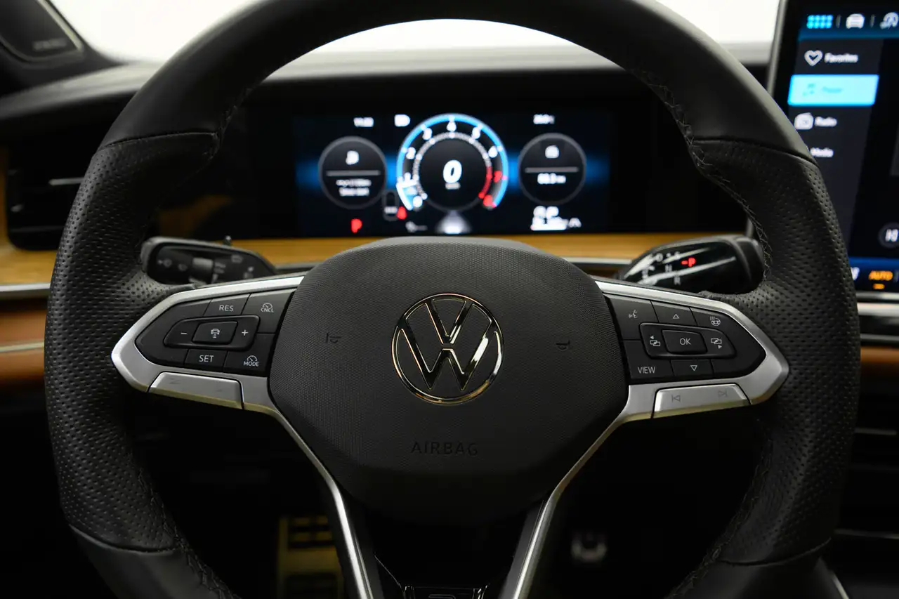 Volkswagen Tiguan снимка Volkswagen Tiguan