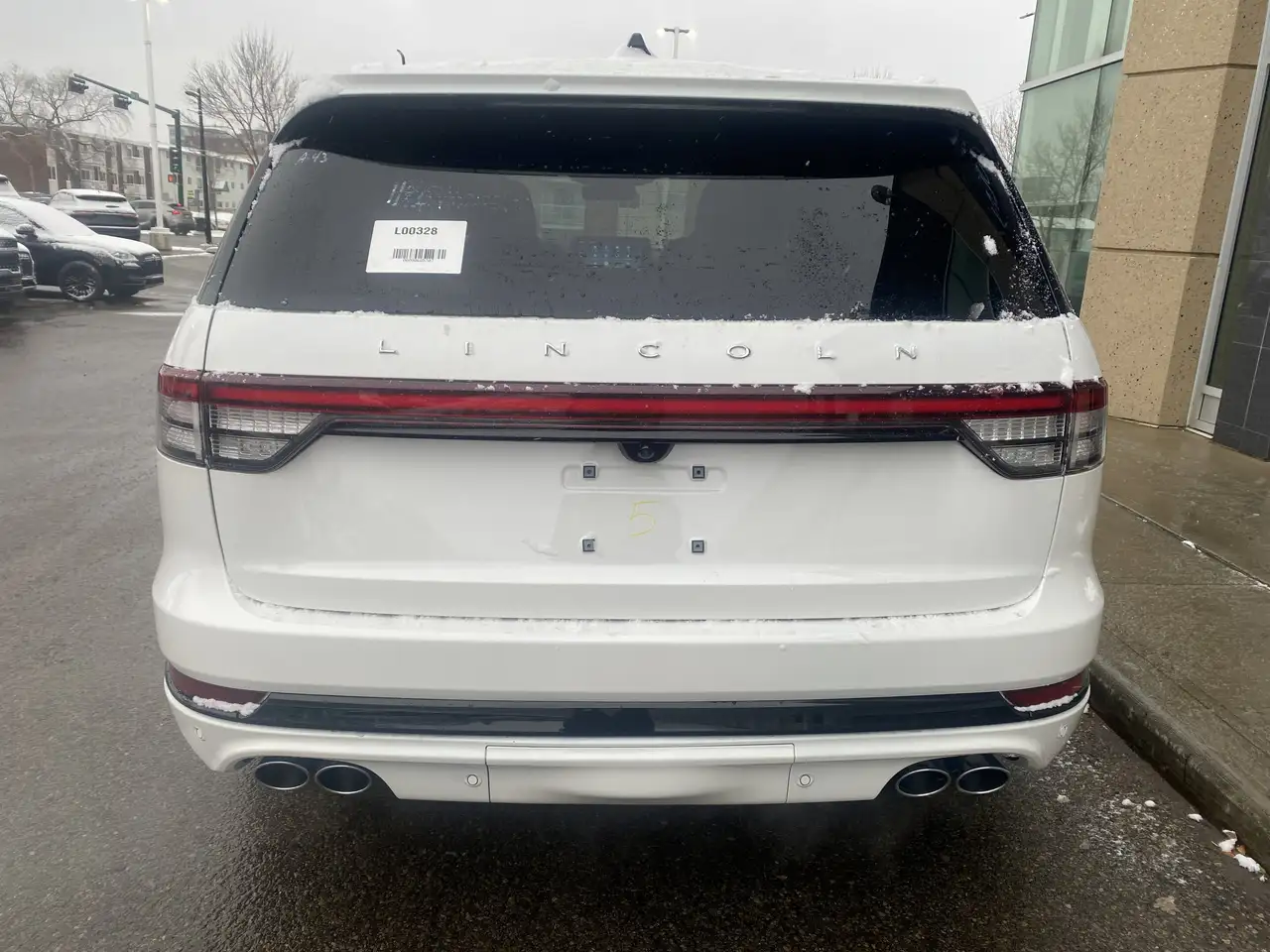 Lincoln Aviator снимка Lincoln Aviator