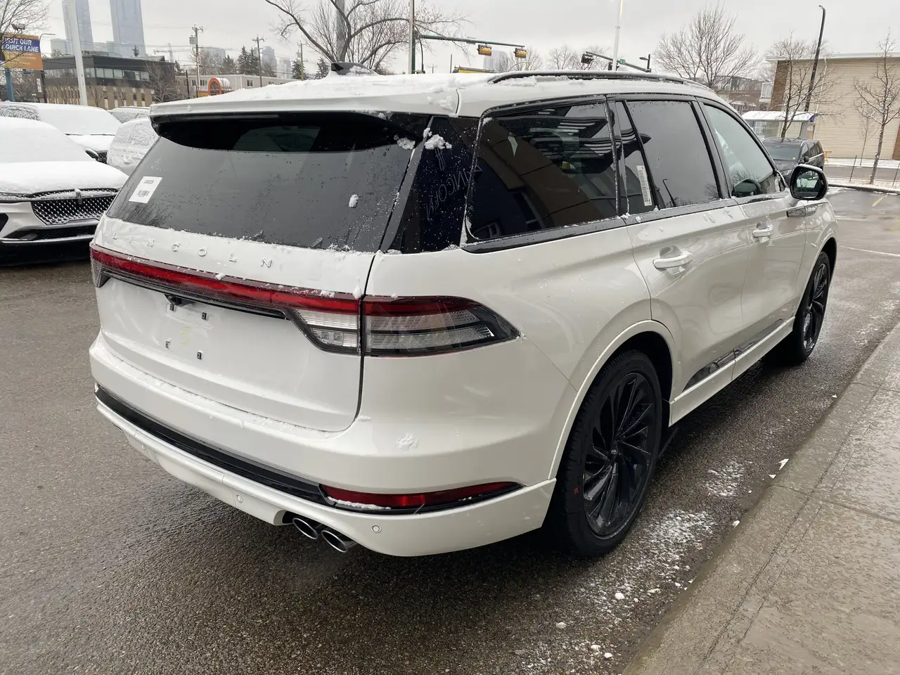 Lincoln Aviator снимка Lincoln Aviator