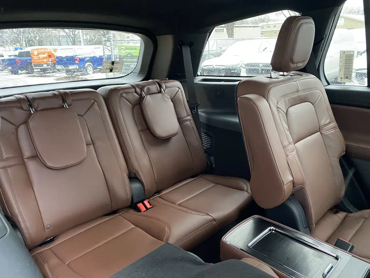 Lincoln Aviator снимка Lincoln Aviator