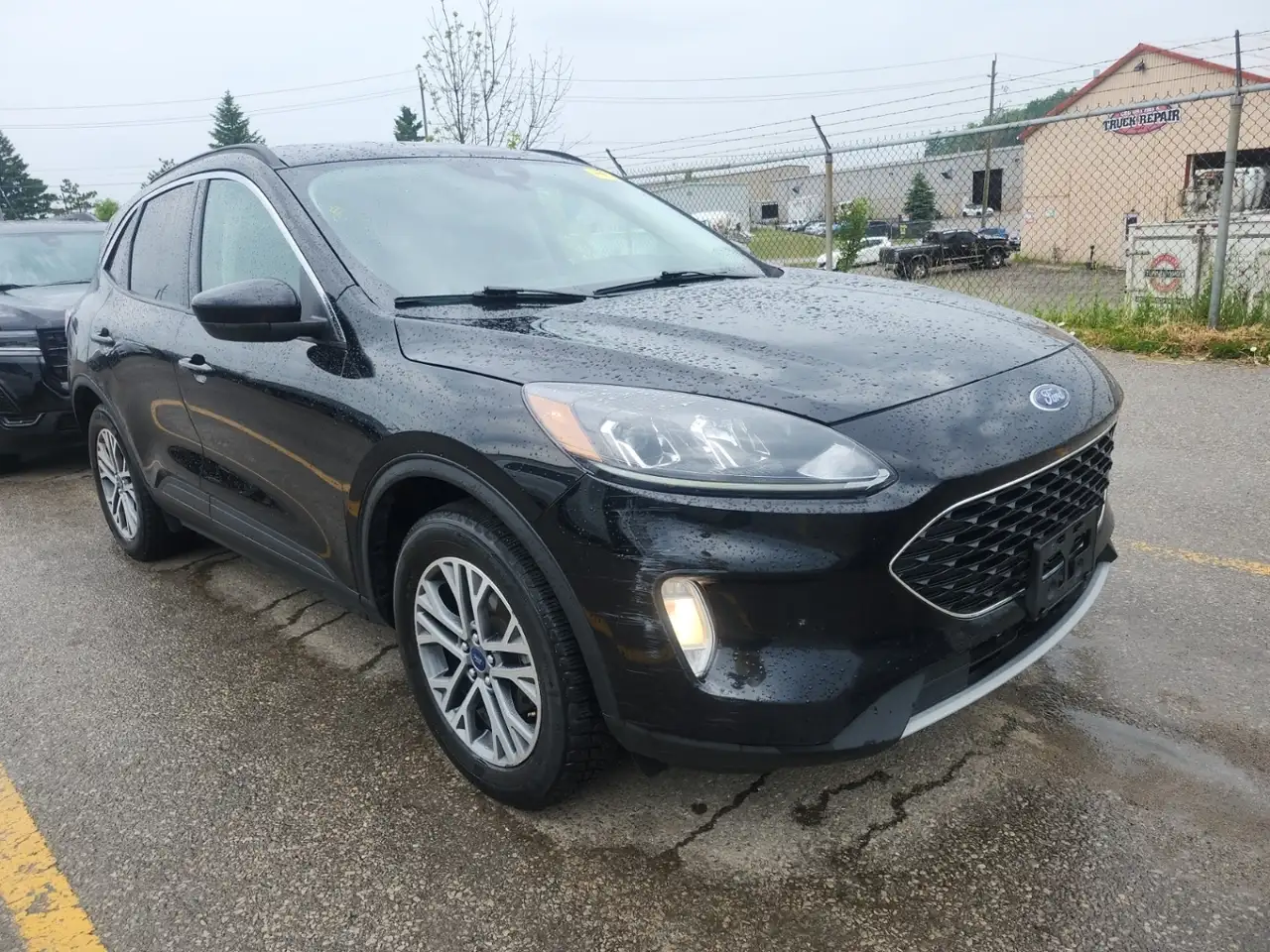 Ford Escape photo Ford Escape