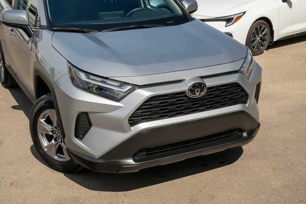 Toyota RAV 4 снимка Toyota RAV 4