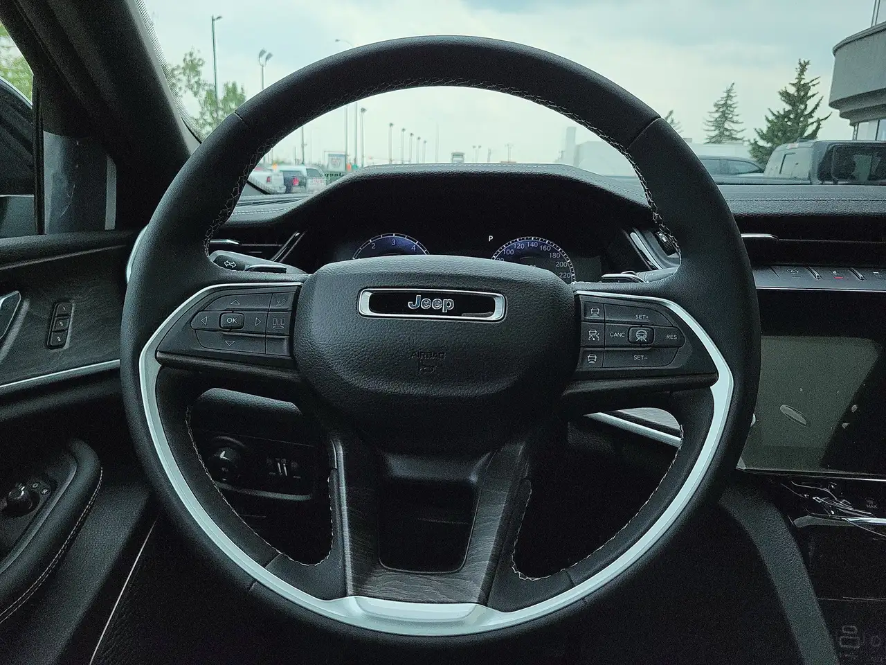 Jeep Grand Cherokee fotografie Jeep Grand Cherokee