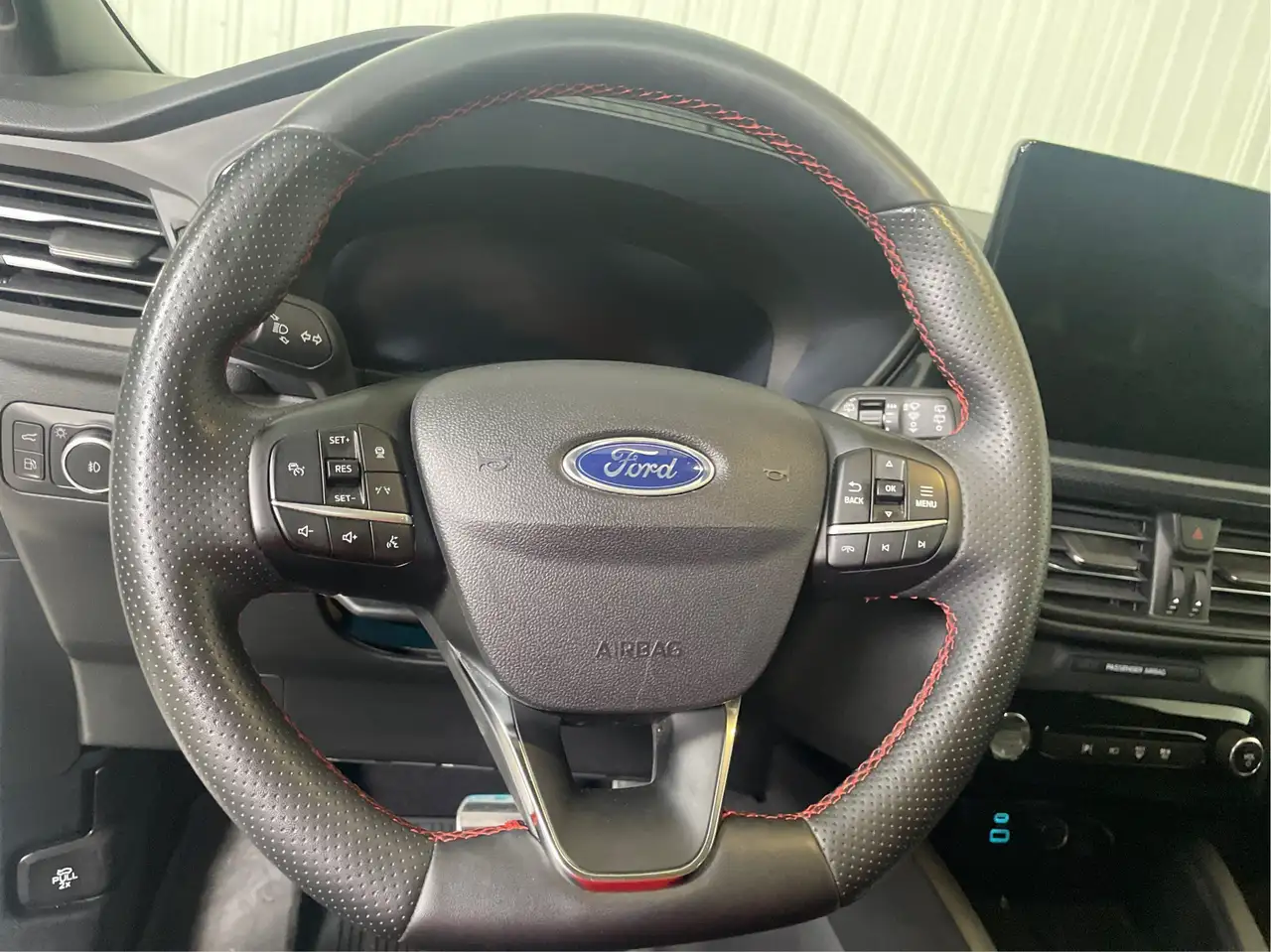 Ford Escape photo Ford Escape