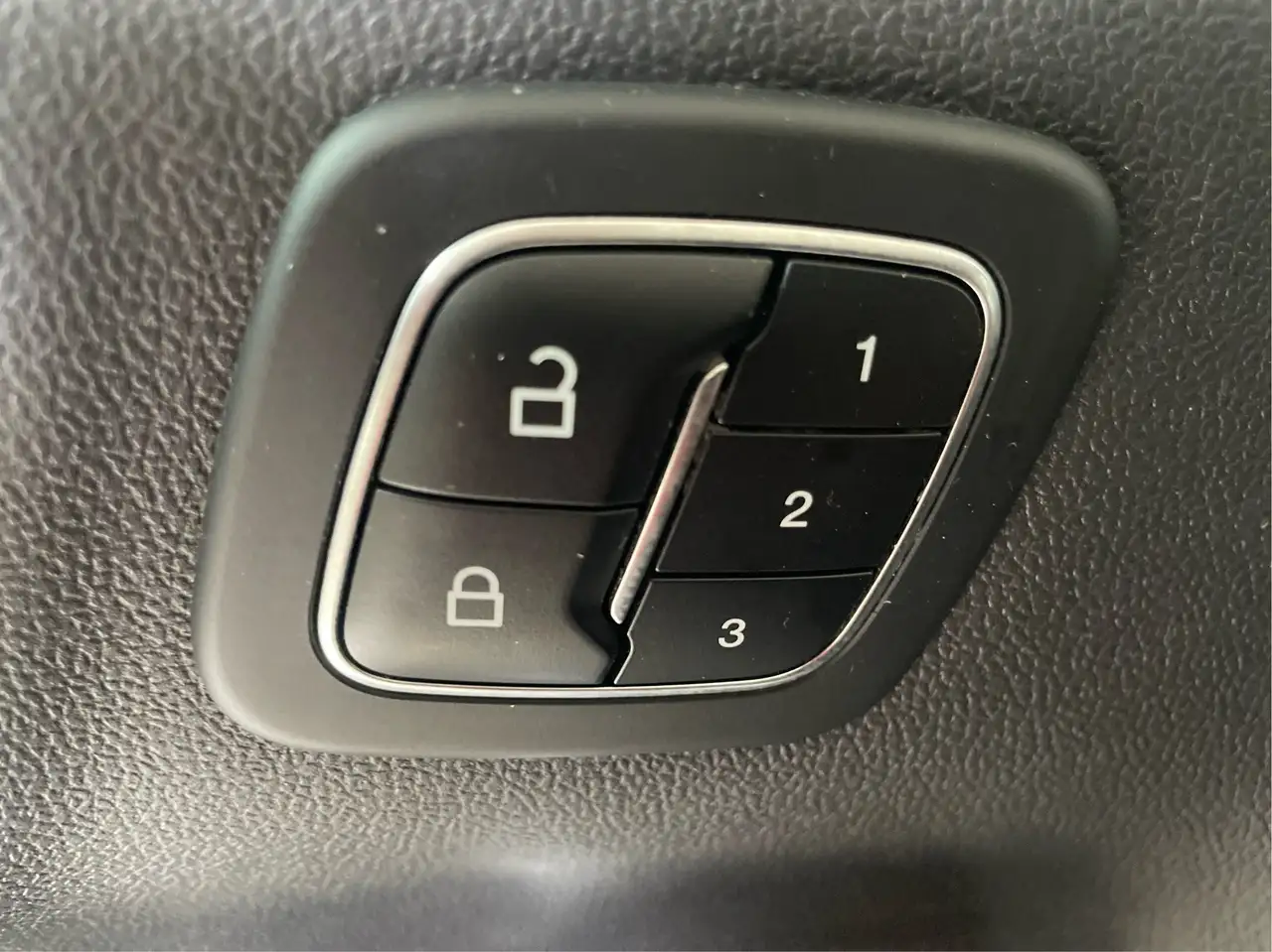 Ford Escape photo Ford Escape