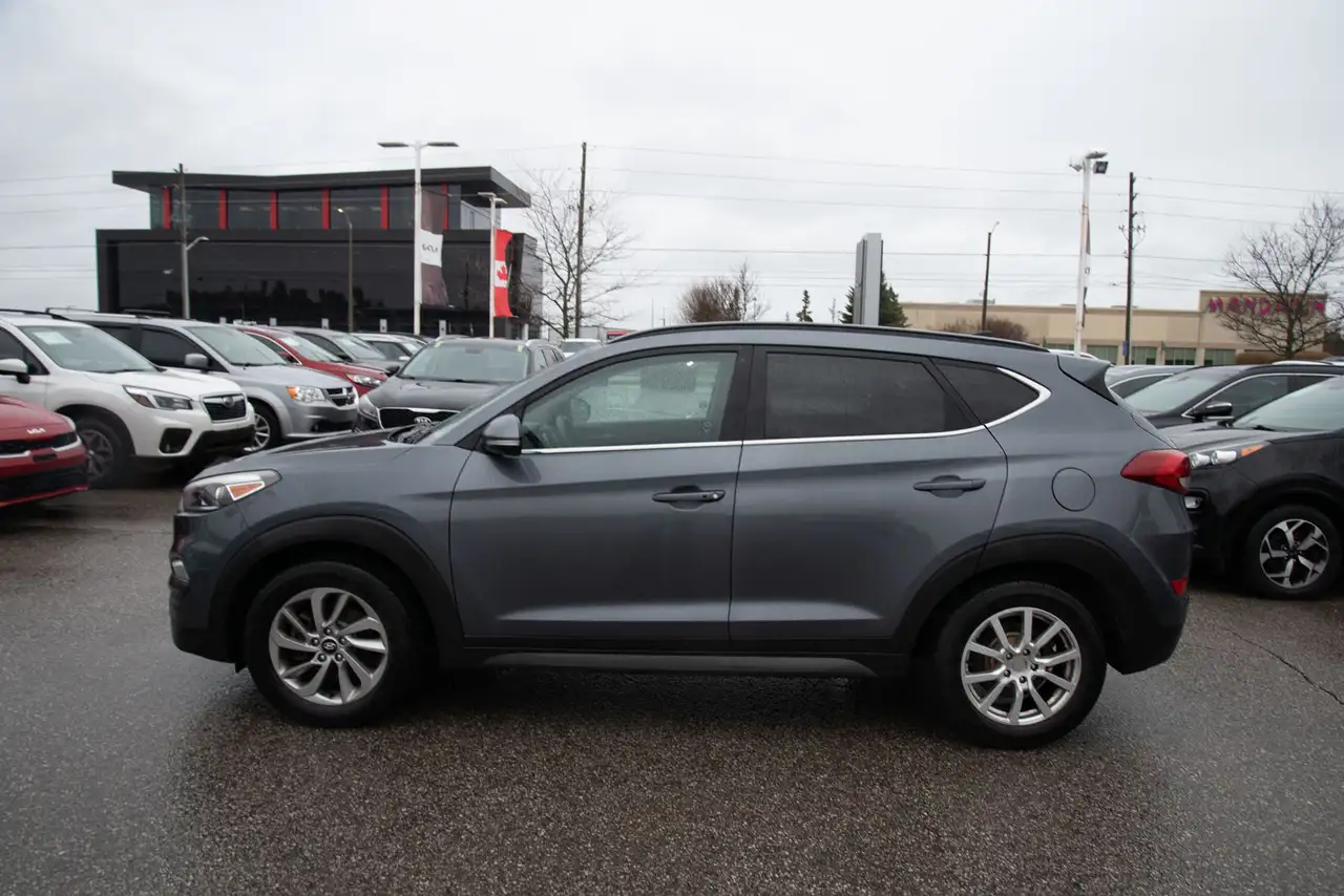 Hyundai TUCSON photo Hyundai TUCSON
