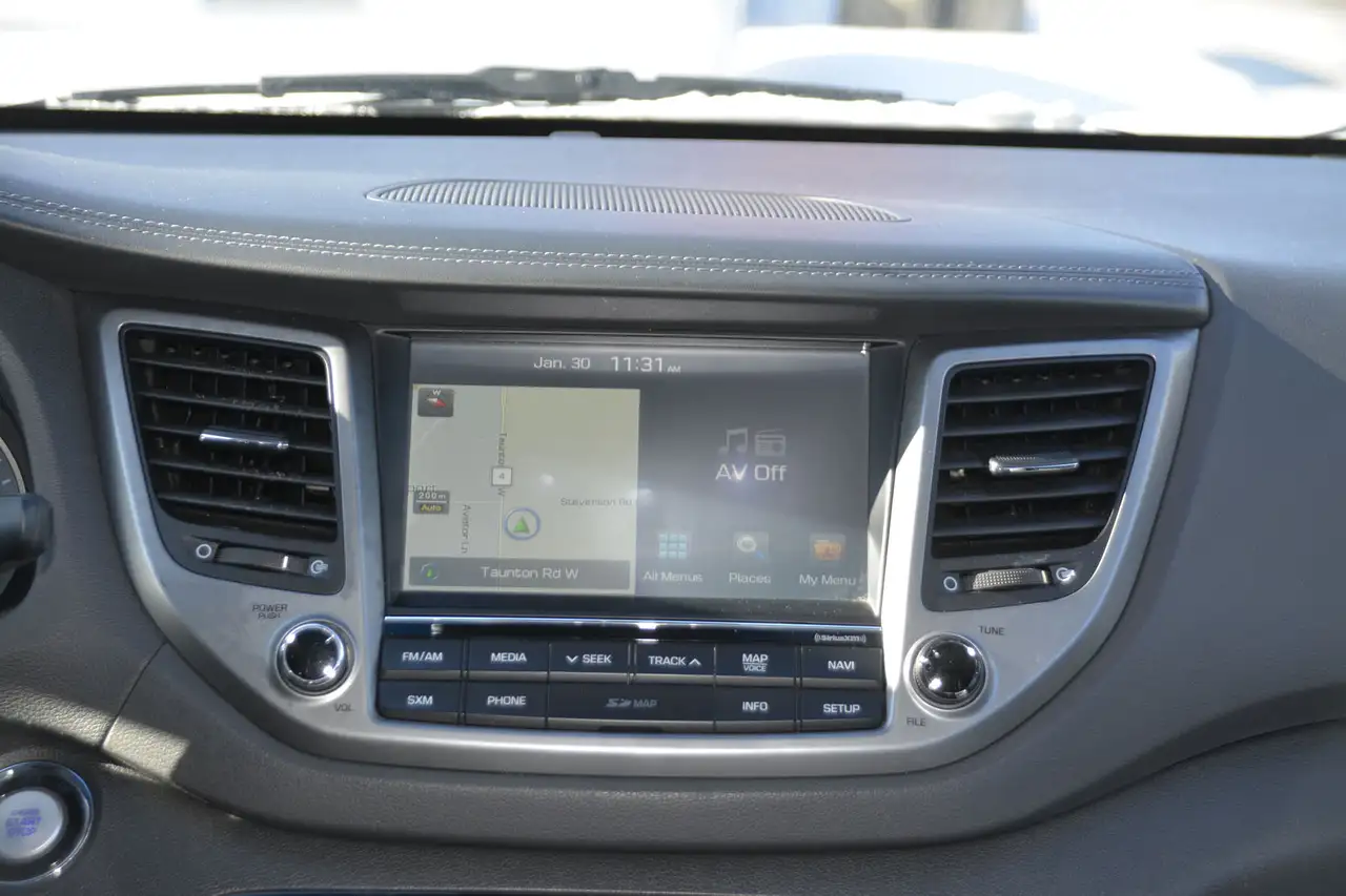 Hyundai TUCSON photo Hyundai TUCSON