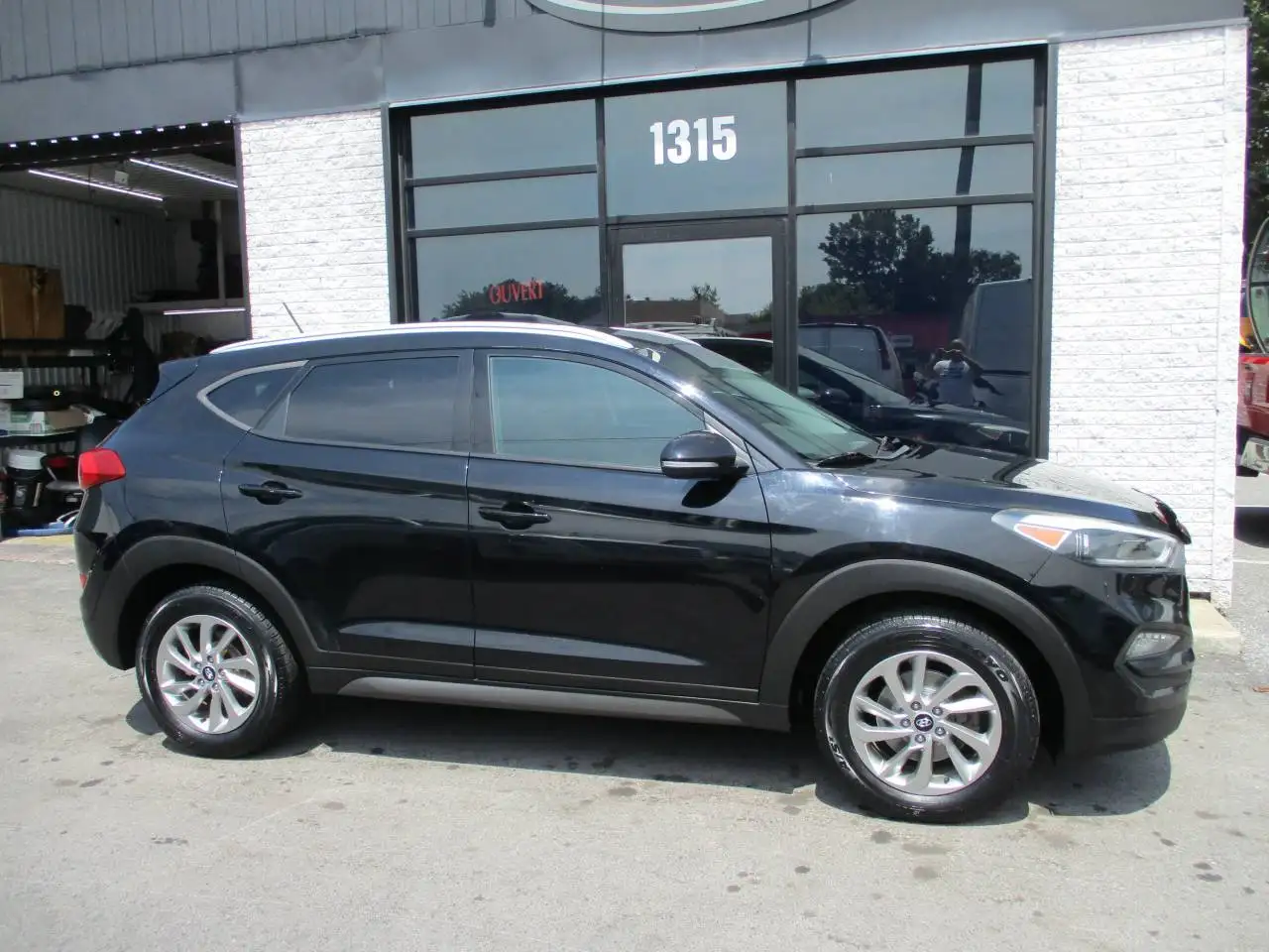 Hyundai TUCSON photo Hyundai TUCSON