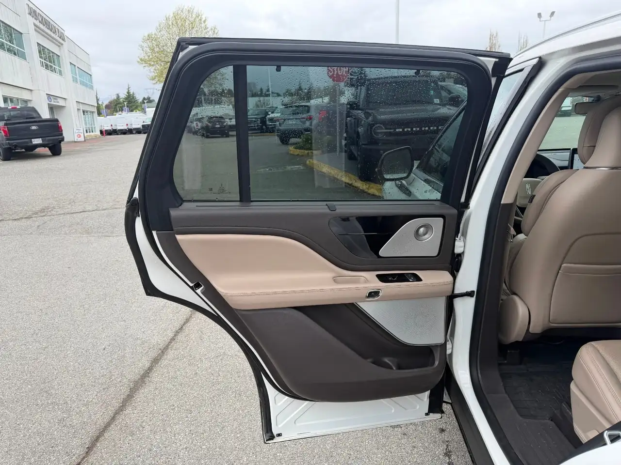 Lincoln Aviator photo Lincoln Aviator