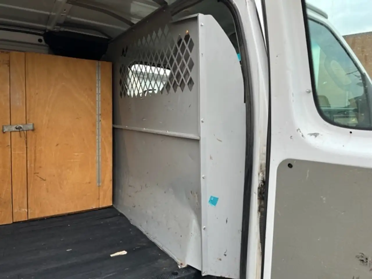 Ford Econoline photo Ford Econoline
