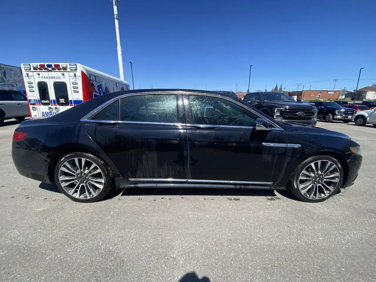 Lincoln Continental photo Lincoln Continental