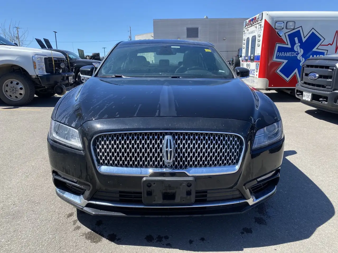 Lincoln Continental photo Lincoln Continental