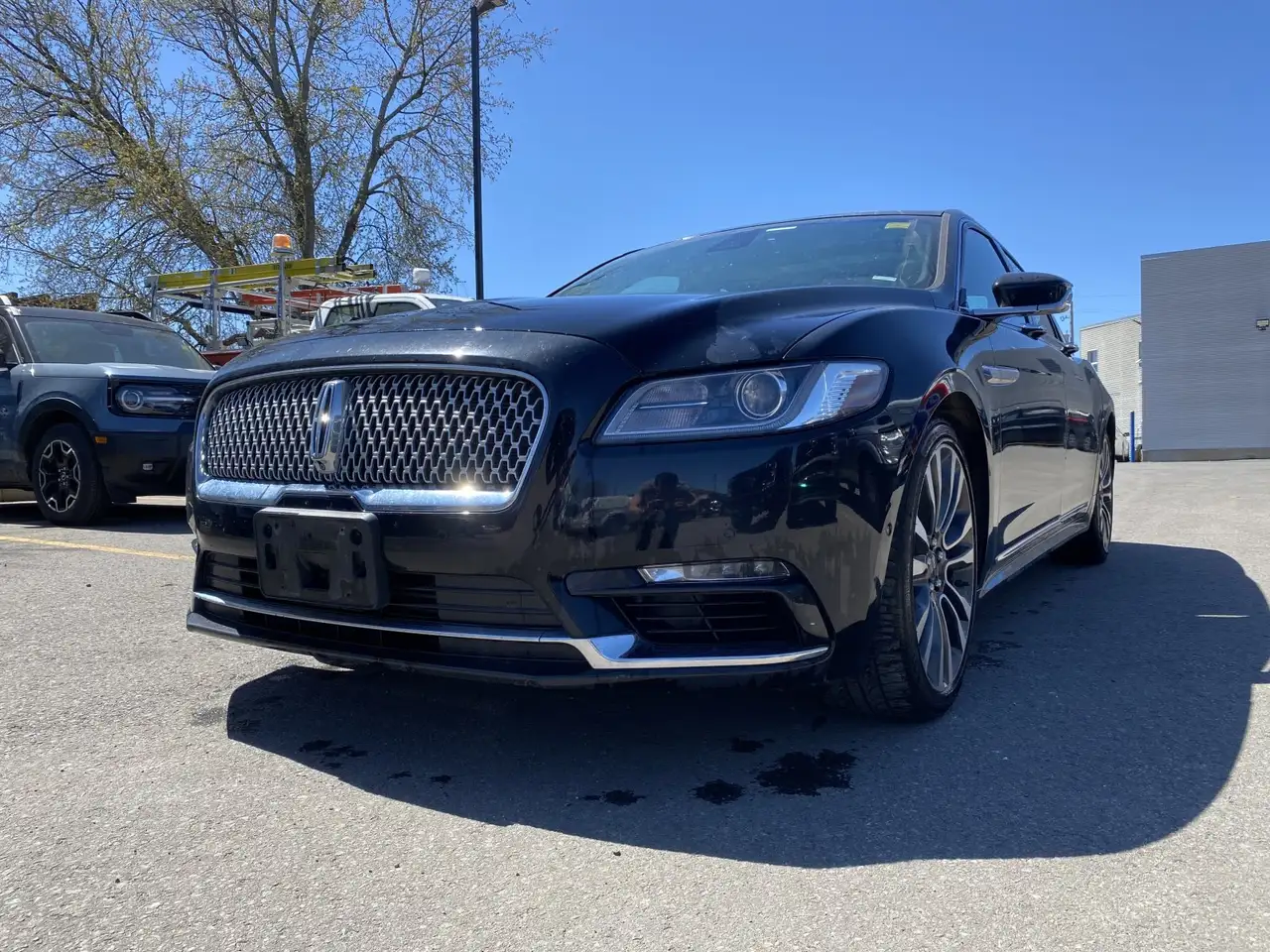 Lincoln Continental photo Lincoln Continental